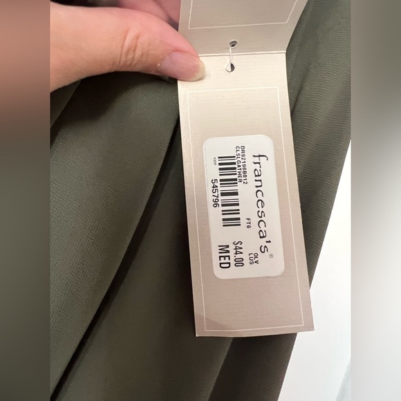 NWT Lush Olive Green High Neck Pleated Dress Size Medium (Francesca’s) - Picture 7 of 9